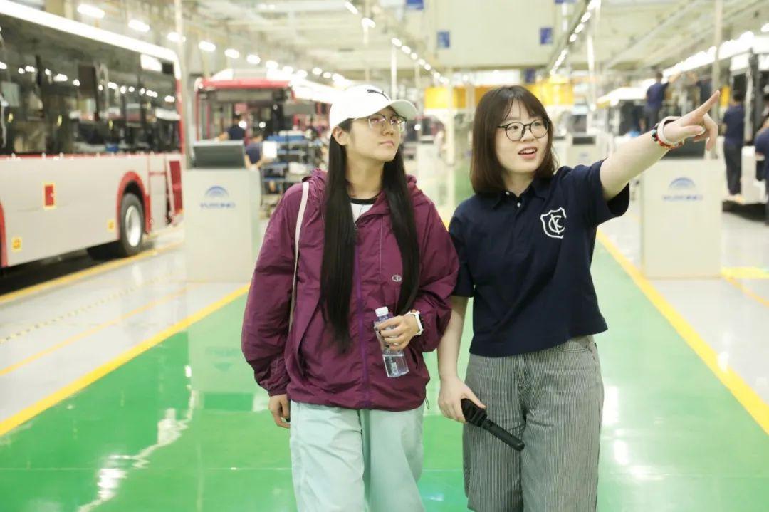 Thiên nhiên vạn dặm, Yutong biết mình | Họ bước vào nơi sản xuất của Yutong lần đầu tiên