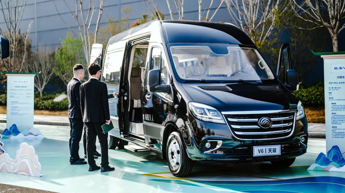 Những bất ngờ không ngừng! Xe buýt Yutong lần nữa cải tiến giải pháp di chuyển